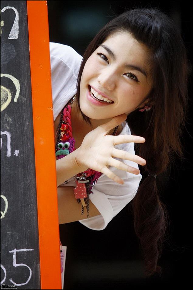 เฟรม The Star 8 สาวน้อว ขาววิ๊ง 2