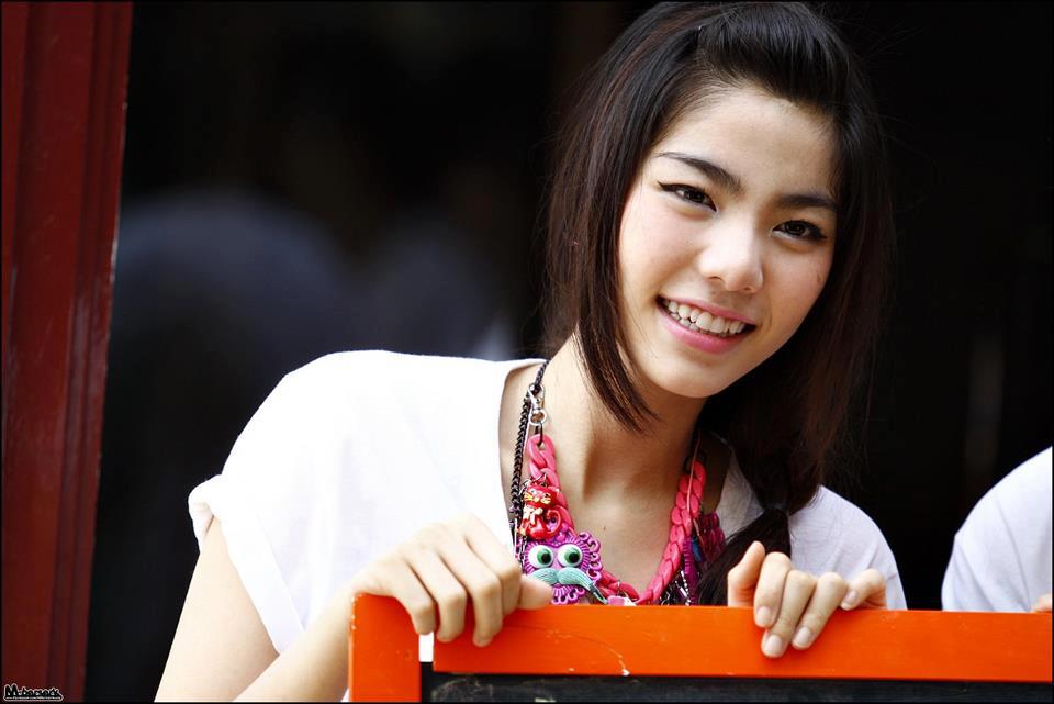 เฟรม The Star 8 สาวน้อว ขาววิ๊ง 2