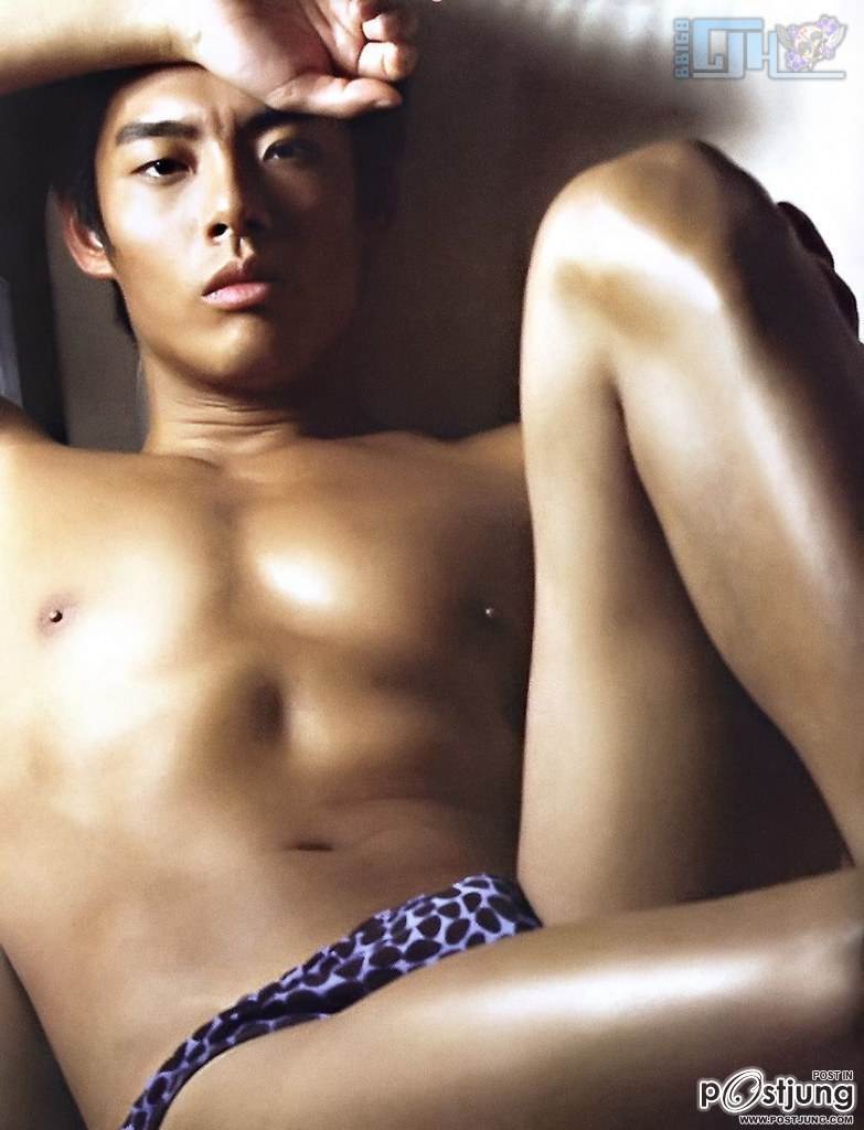 ฺAsian Boys in Underwear