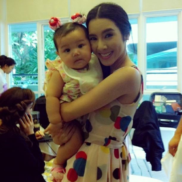 เบเบ้ ธันย์ชนก หน้าเด็กตลอดกาล