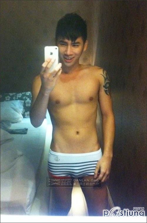 อาตี๋ขาวๆน่ากิน