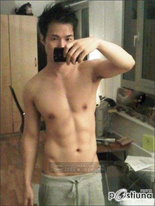 อาตี๋ขาวๆน่ากิน