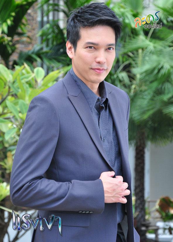 เจนภพ 2555