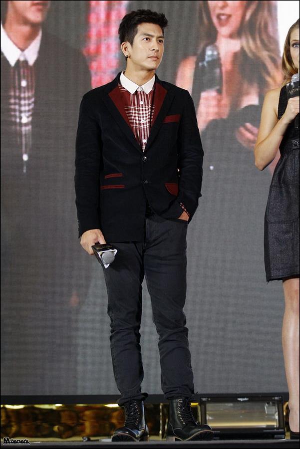 พี่ติ๊กๆหล่อสุดๆ