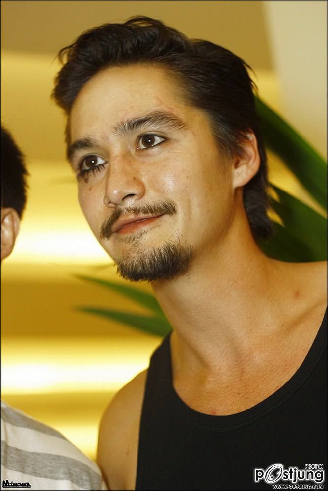 อนันโดนัท