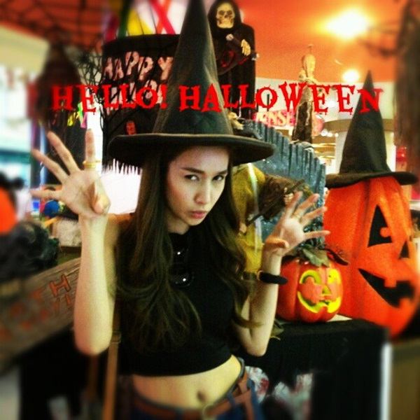 เก็บตกคืนปล่อยผี กับ ปาร์ตี้ฮาโลวีน ดารา