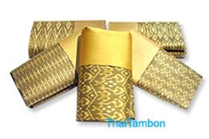 ผ้าไหมหนองหญ้าปล้อง