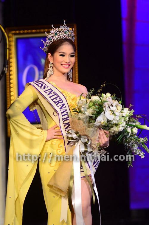 Miss International Queen 2012 เวทีประกวดสาวประเภทสองนานาชาติ จากทั่วโลก ปีนี้ได้สาวจากประเทศฟิลิปปินส์ เควิน บารอ