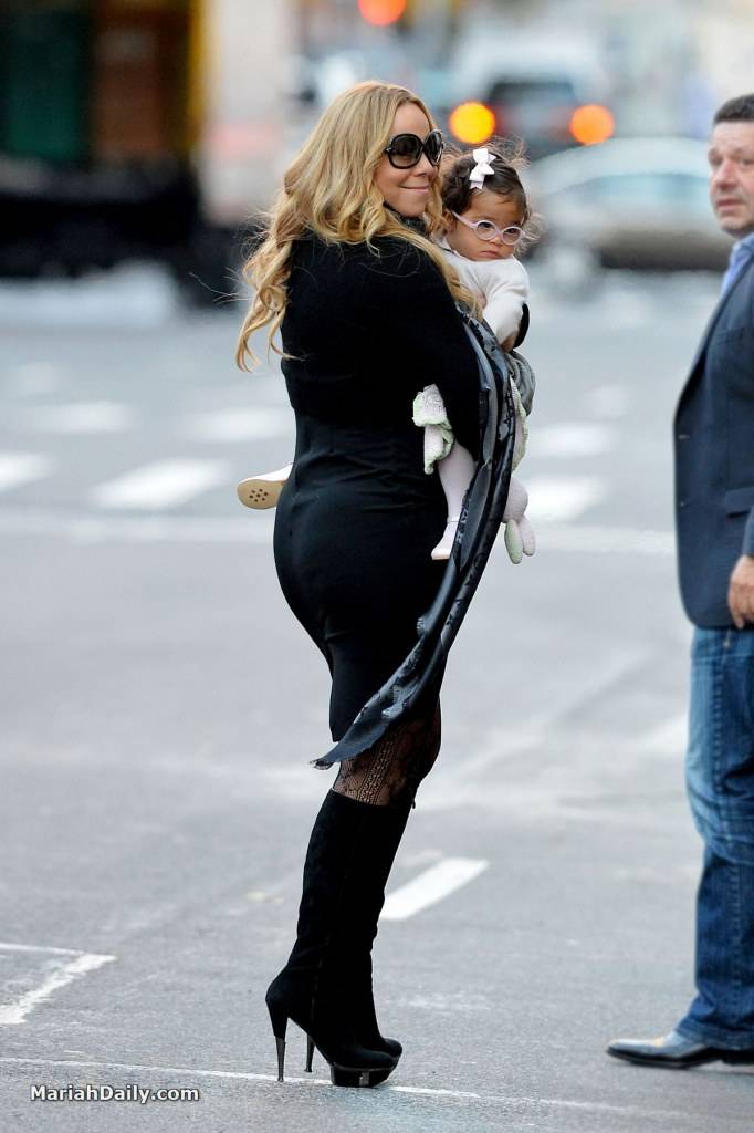 Mariah & Monroe in New York