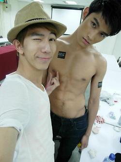 ถอดโชว์เรือนร่าง 36