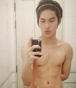 ถอดโชว์เรือนร่าง 37