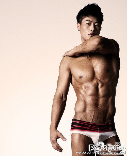 ถอดโชว์เรือนร่าง 38