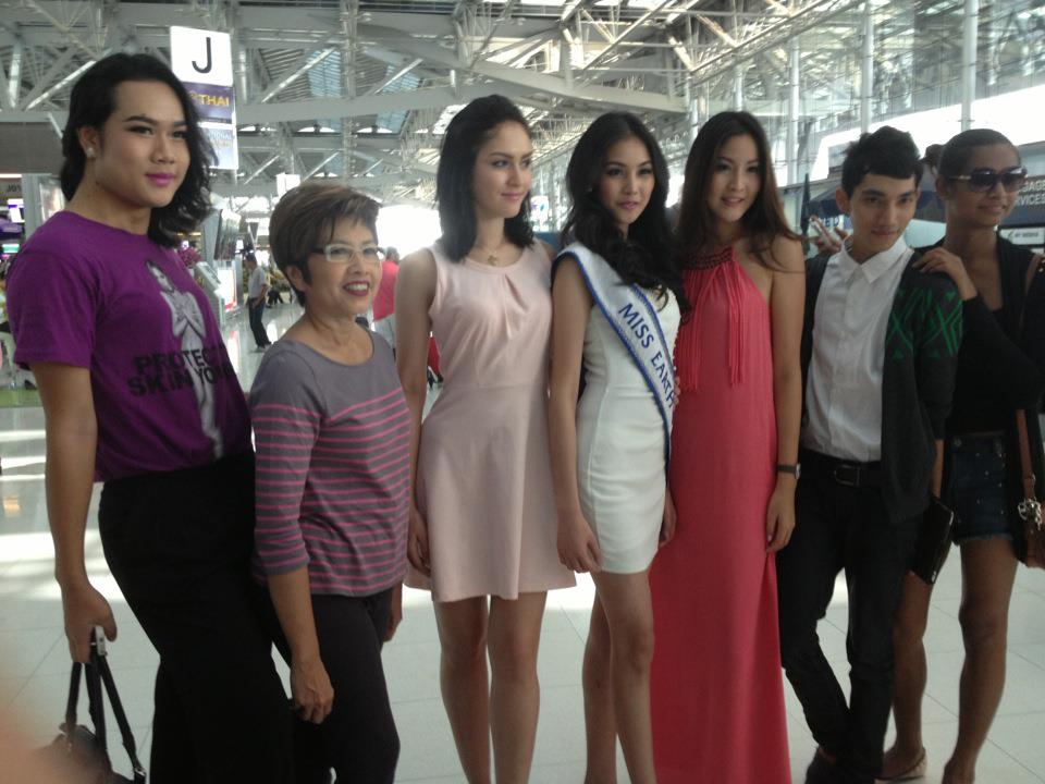 Miss Thailand Earth 2012 ออกเดินทางไปเก็บตัวที่ประเทศฟิลิปปินส์แล้ว