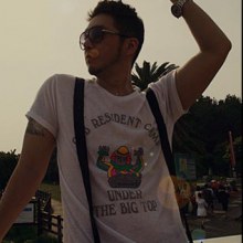 แฟชั่น สายเอี๊ยม ลุคสุดแนว สำหรับ หนุ่มๆ