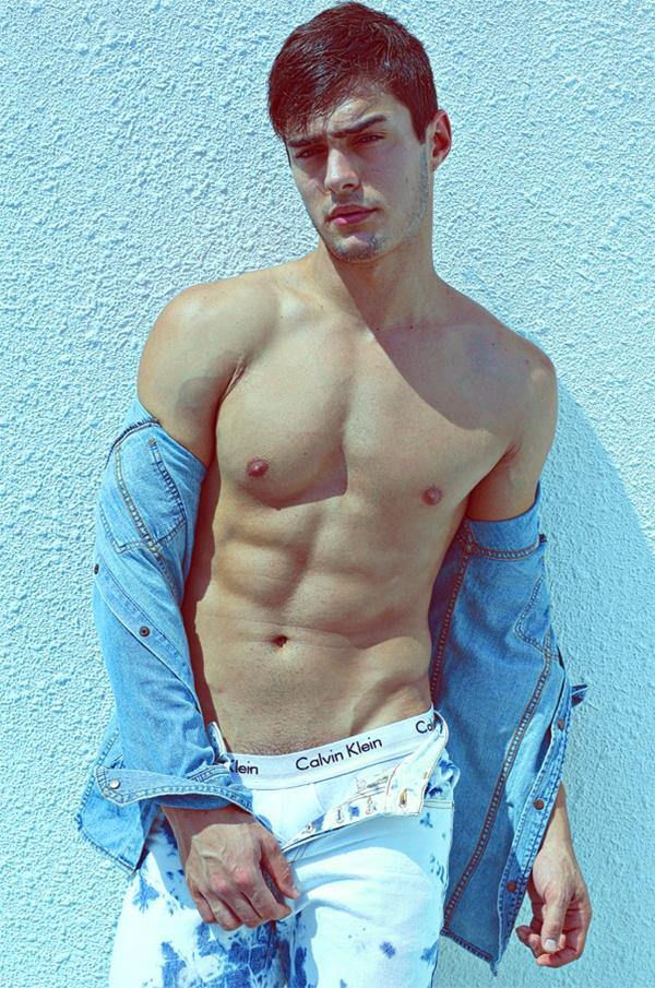 Photoshoot men album 501 : Paulo Fusetto