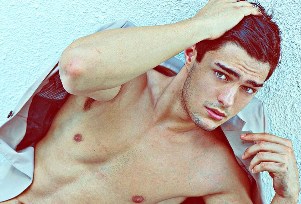 Photoshoot men album 501 : Paulo Fusetto