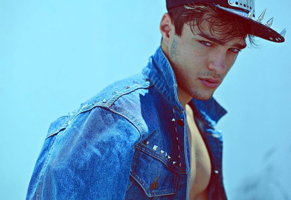 Photoshoot men album 501 : Paulo Fusetto