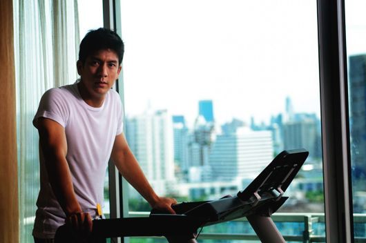 หนังใหม่ ยอดมนุษย์เงินเดือน