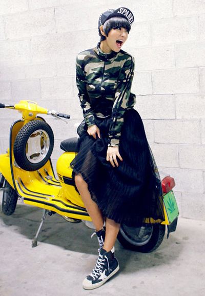 แฟชั่น เสื้อคลุมแนวทหาร ใส่เท่เก๋ระเบิด ฮอตเว่อร์ !!