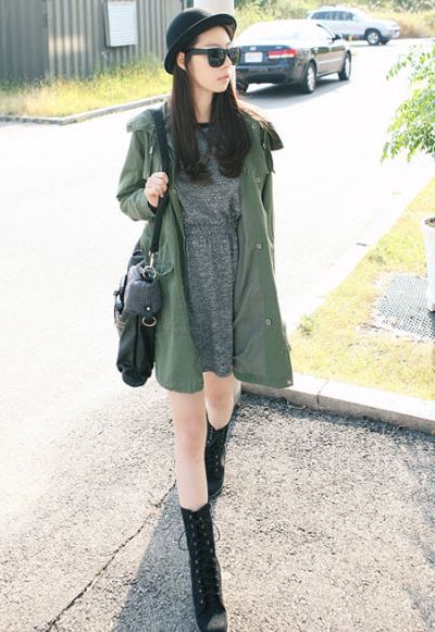 แฟชั่น เสื้อคลุมแนวทหาร ใส่เท่เก๋ระเบิด ฮอตเว่อร์ !!