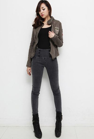 แฟชั่น เสื้อคลุมแนวทหาร ใส่เท่เก๋ระเบิด ฮอตเว่อร์ !!