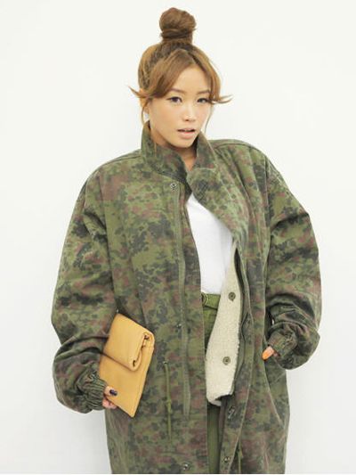 แฟชั่น เสื้อคลุมแนวทหาร ใส่เท่เก๋ระเบิด ฮอตเว่อร์ !!