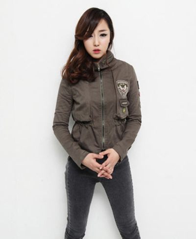 แฟชั่น เสื้อคลุมแนวทหาร ใส่เท่เก๋ระเบิด ฮอตเว่อร์ !!