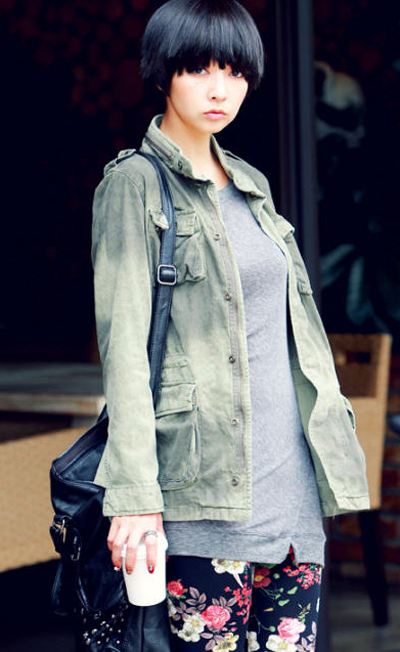 แฟชั่น เสื้อคลุมแนวทหาร ใส่เท่เก๋ระเบิด ฮอตเว่อร์ !!