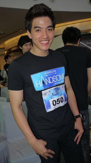 หมุ่มไทยไม่แพ้ชาติใด