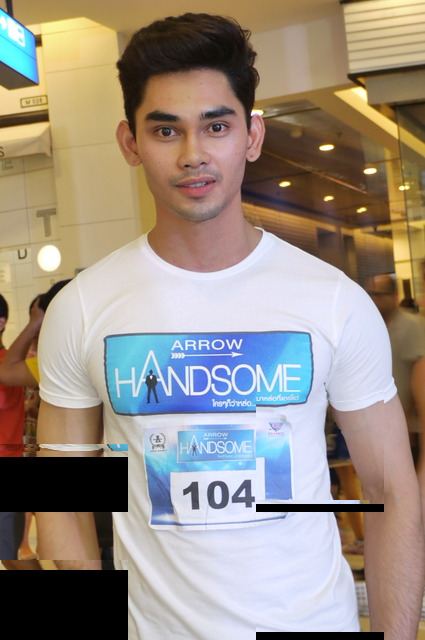 หมุ่มไทยไม่แพ้ชาติใด