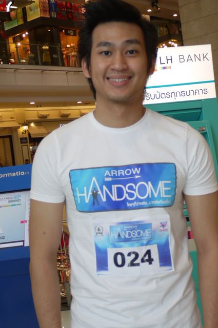 หมุ่มไทยไม่แพ้ชาติใด