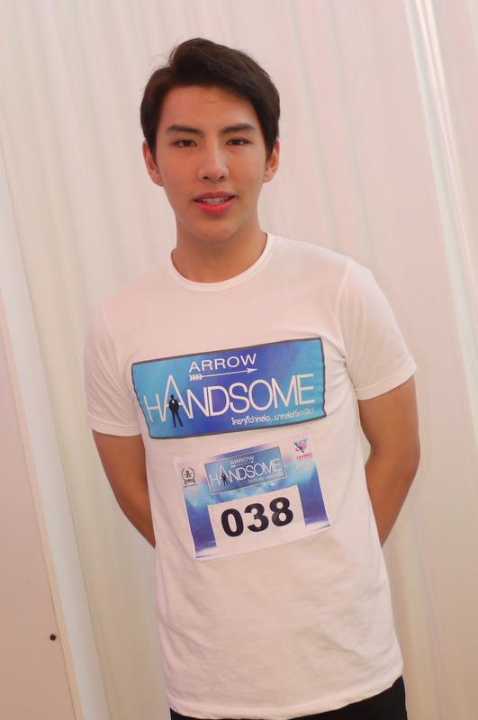 หมุ่มไทยไม่แพ้ชาติใด