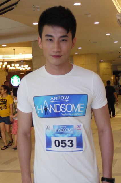 หมุ่มไทยไม่แพ้ชาติใด