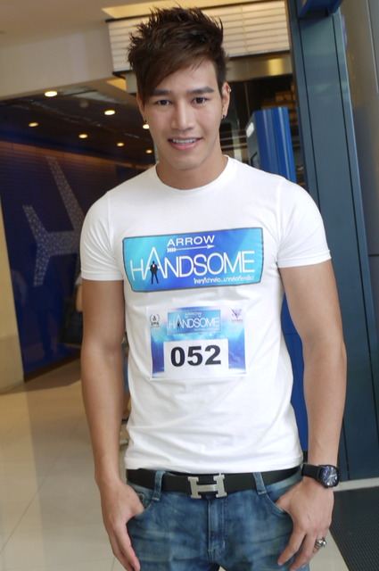 หมุ่มไทยไม่แพ้ชาติใด