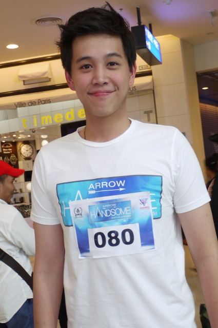 หมุ่มไทยไม่แพ้ชาติใด