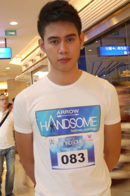 หมุ่มไทยไม่แพ้ชาติใด