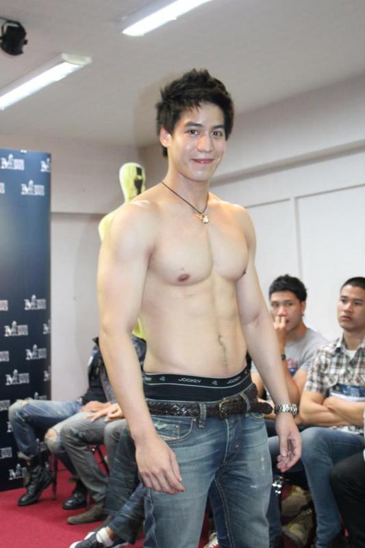 แต่ละเวทีอ่ะนะ