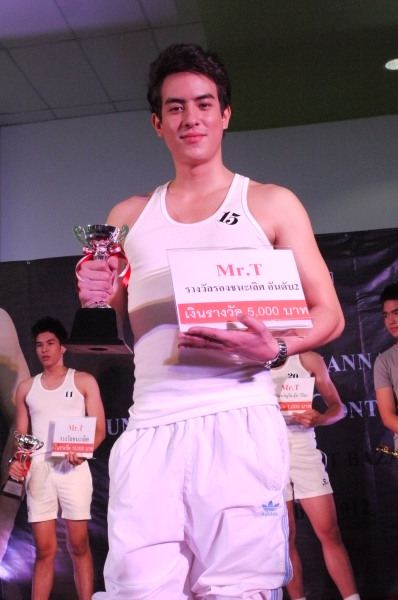 แต่ละเวทีอ่ะนะ