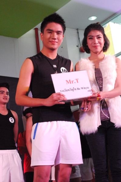 แต่ละเวทีอ่ะนะ