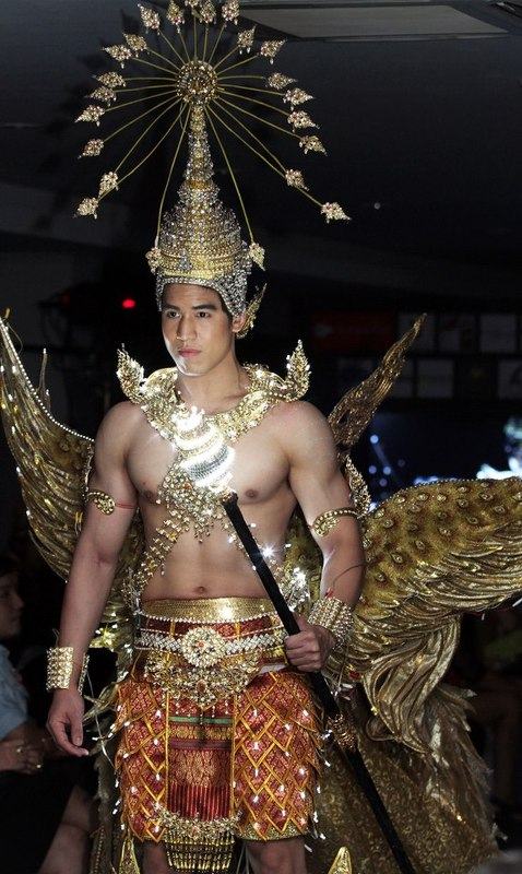 แต่ละเวทีอ่ะนะ