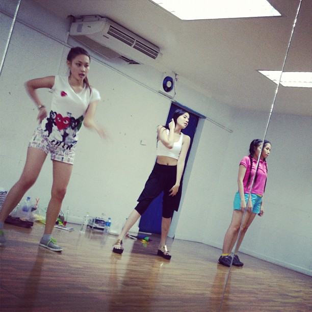 แฟนชั่นเริ่ดๆของใบเตย อาร์สยาม