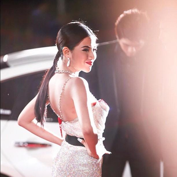 แฟนชั่นเริ่ดๆของใบเตย อาร์สยาม