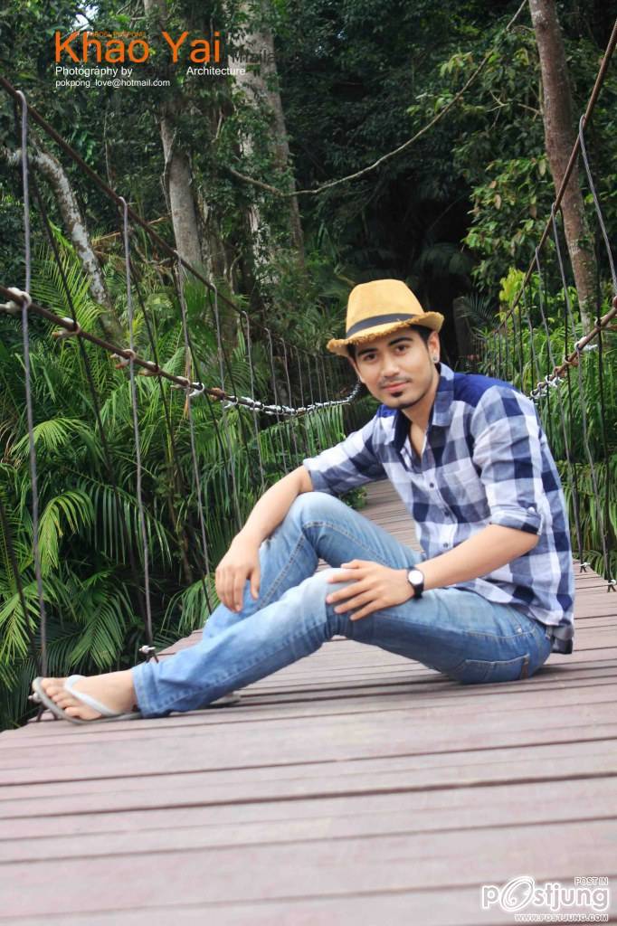 หล่อๆน้องเค้าอาจแต่งที่ภาพมั๊งโหวตด้วยนะ