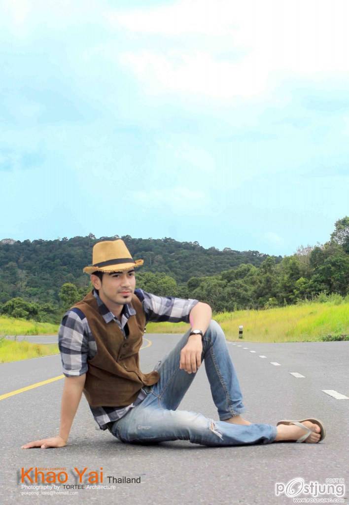 หล่อๆน้องเค้าอาจแต่งที่ภาพมั๊งโหวตด้วยนะ