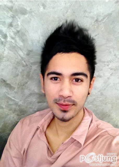 หล่อๆน้องเค้าอาจแต่งที่ภาพมั๊งโหวตด้วยนะ