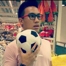 ธีรเทพ วิโนทัย