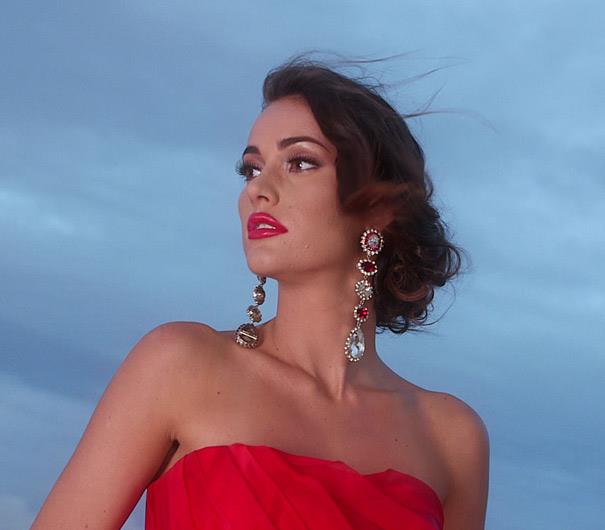 อิเรเ่น่ เอซเซอร์ Miss Venezuela 2011