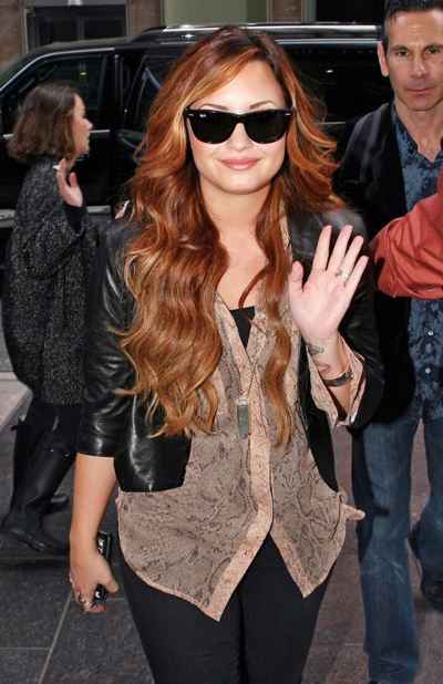 แฟชั่น อัพเดท สีผมเริ่ด ๆ สำหรับปี 2013