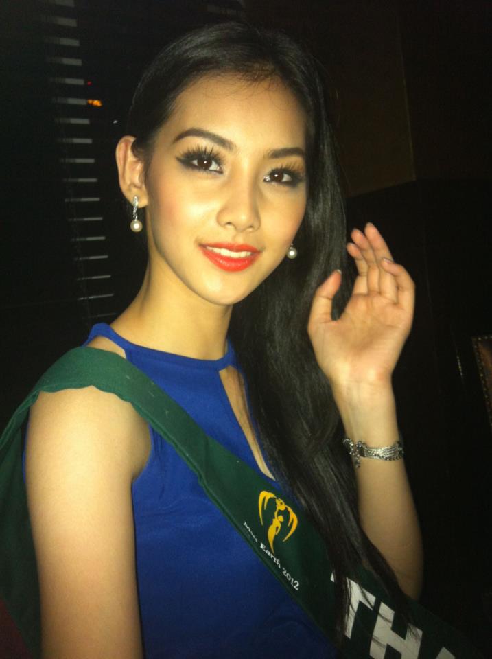 วันที่ 4 กับกิจกรรมการเก็บตัว Miss Earth 2012