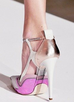 มองให้อาร์ท 56